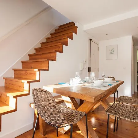 Flh Bairro Alto Loft With Sunny Terrace Apartment Lisbon Exterior photo